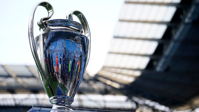 他的表现总 他的表现总